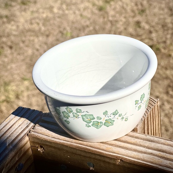 Callaway Corelle Teapot‎ and bowl with bonus Corning mug and bonus bowl with lid - Picture 5 of 11